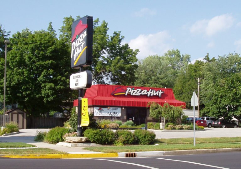 Pizza Hut Near Me Menu With Prices, Delivery, Coupons, &amp; Locations